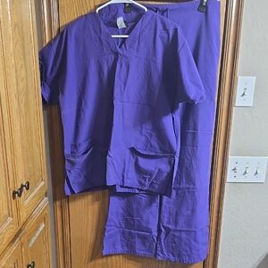 Cherokee V-Neck Scrubs Set - Purple